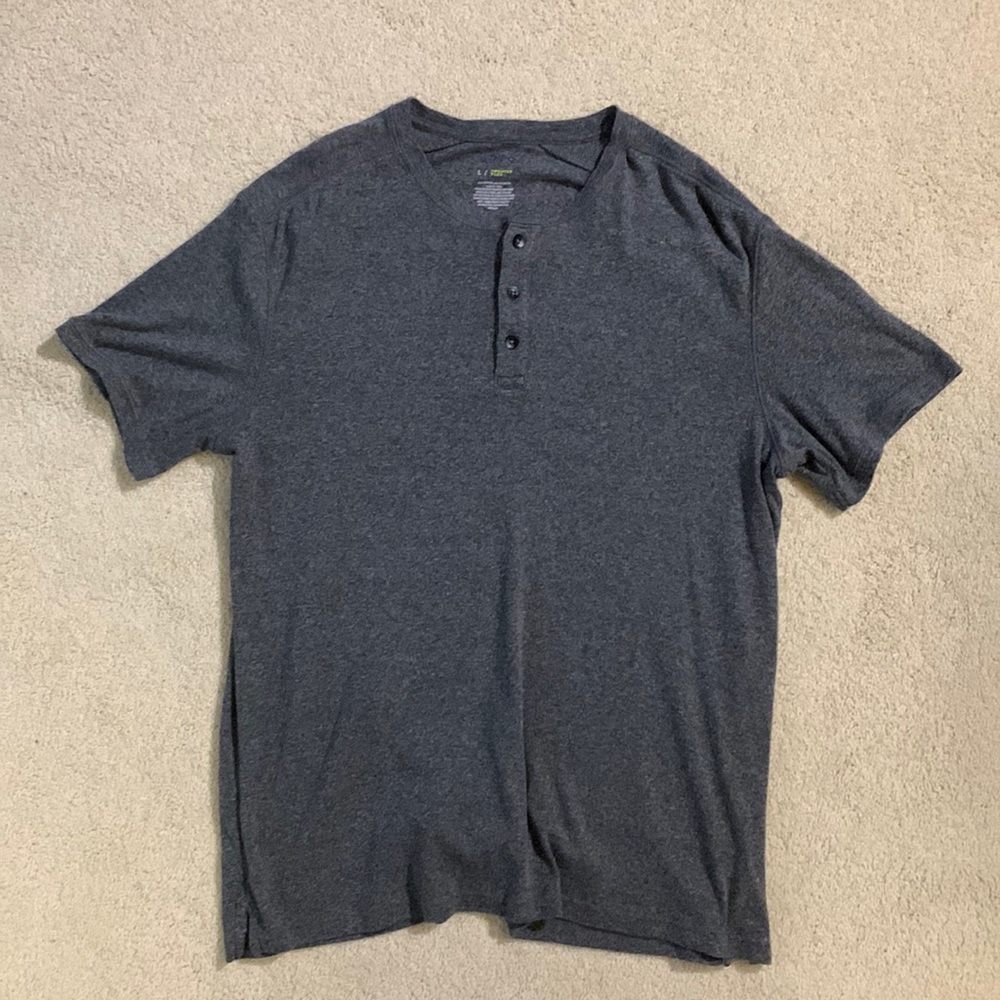 Men’s Henley Tee